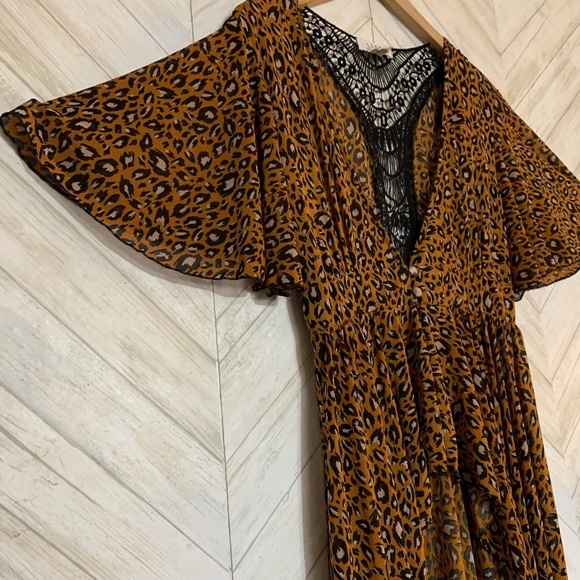 L.I.F.E Leopard Duster Women’s Kimono Animal Print Sz Small - Picture 2 of 8
